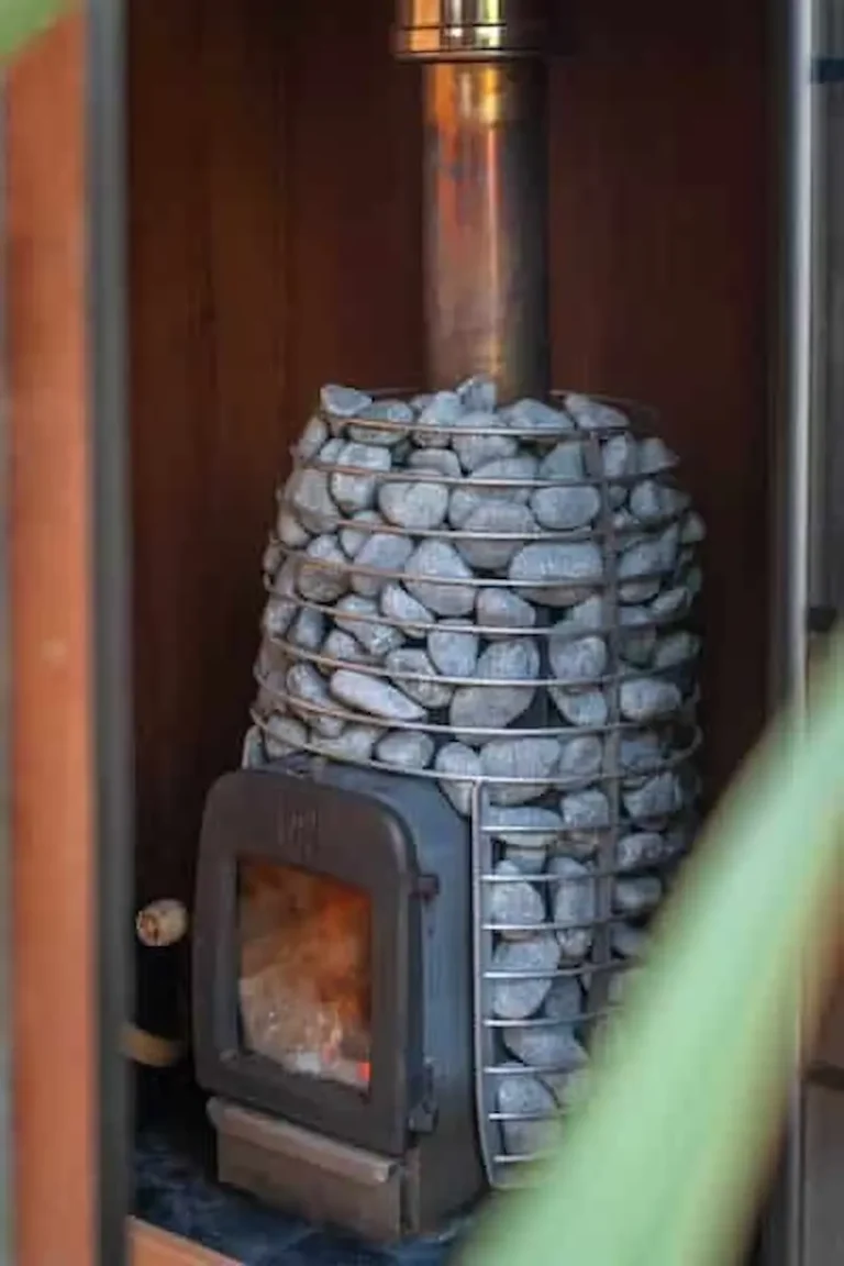 huum hive sauna stove in sauna hut
